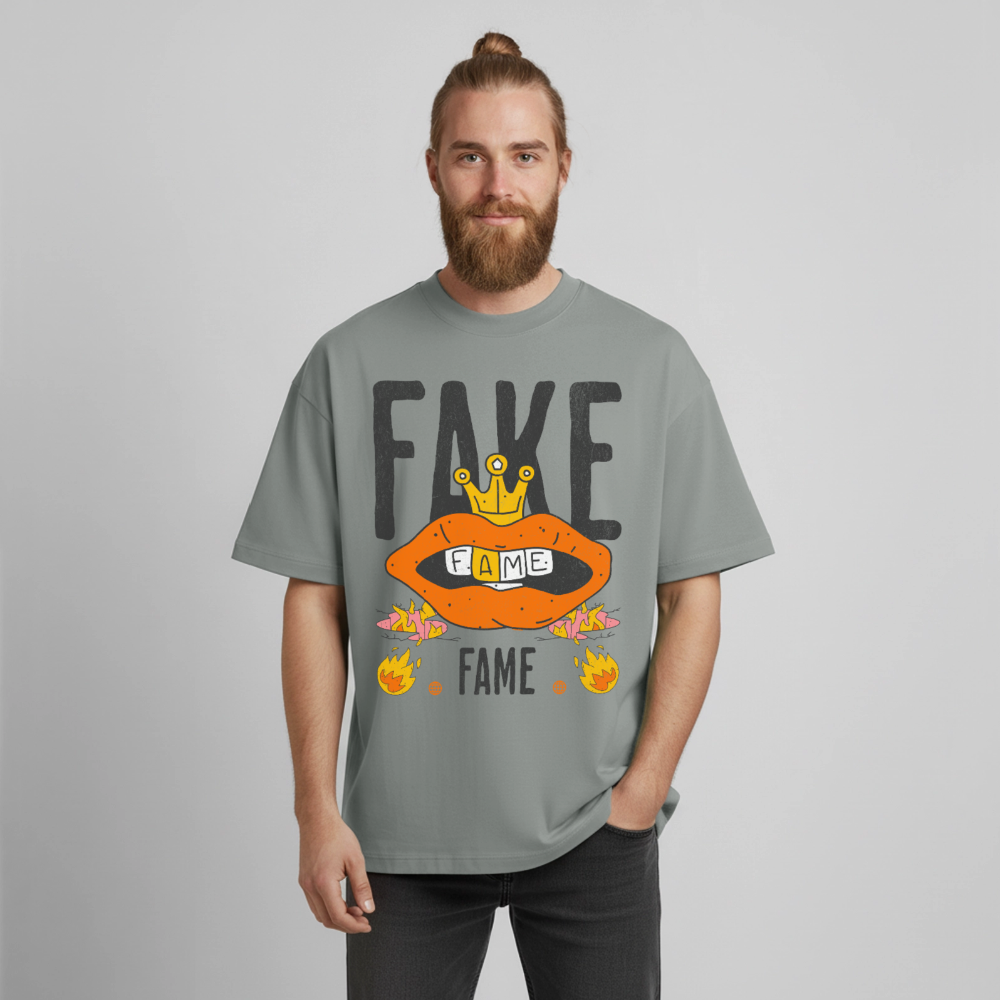 Fake Fame Design T-Shirt - Nebelgrau